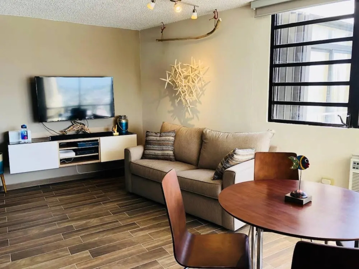 Starfish by the Ocean