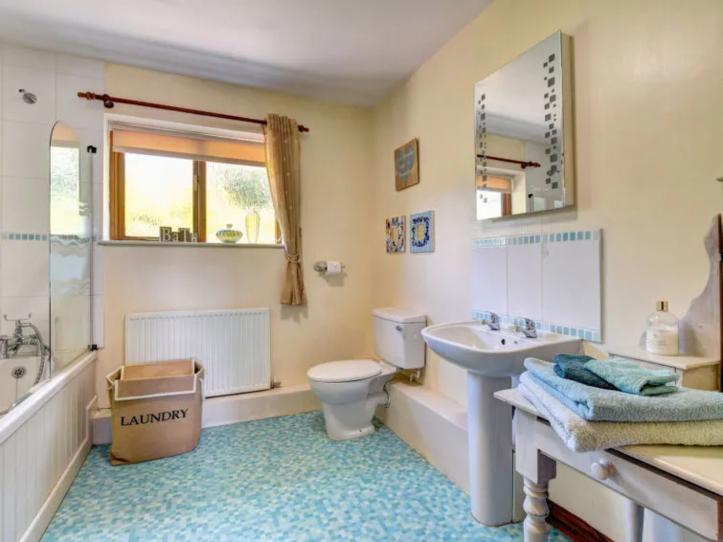 Holiday Home Maes Pennant