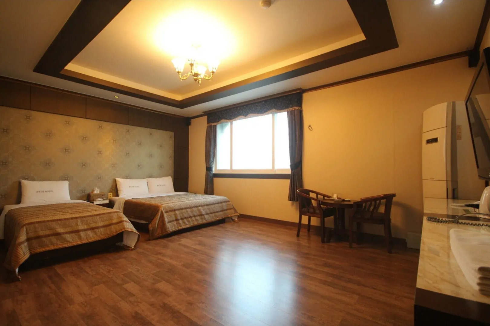 Gunsan W Hotel