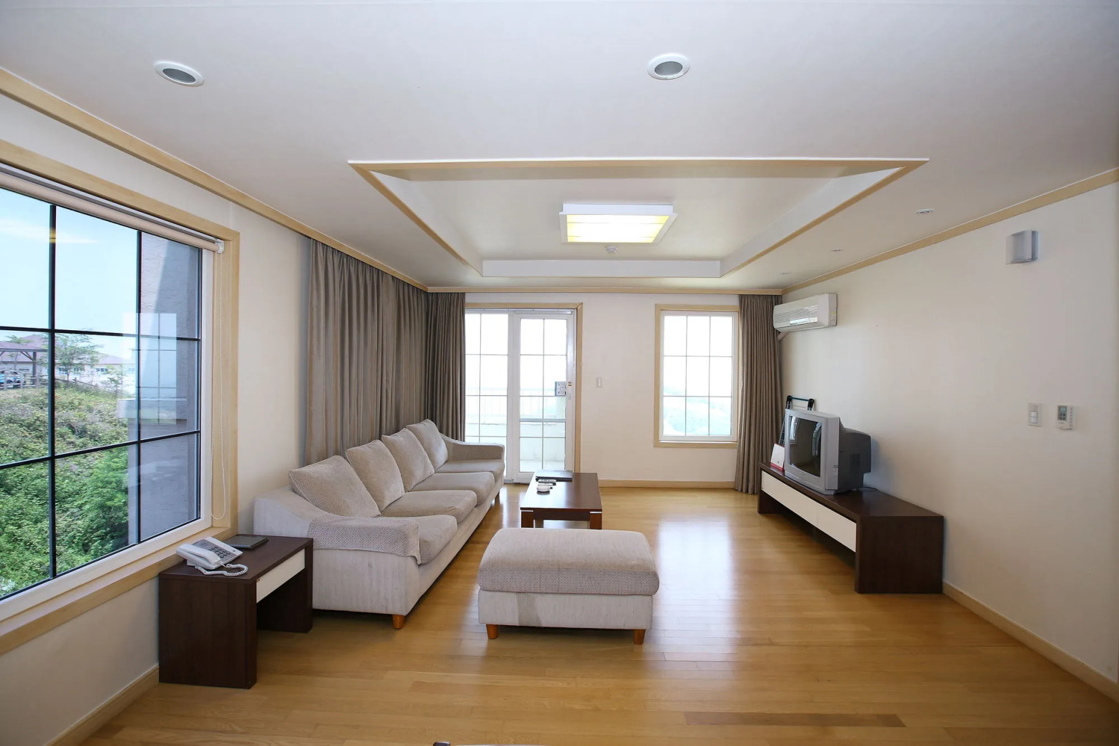 The Mauna Ocean Resort