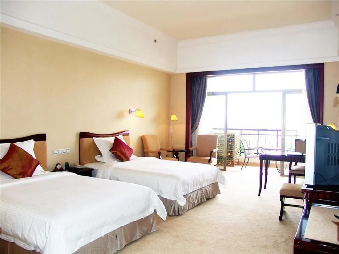 Phoenix Hotel Wuyi