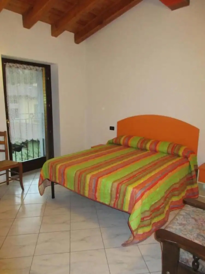 Very Big Room in Agriturismo Rocca Dei Marchesi