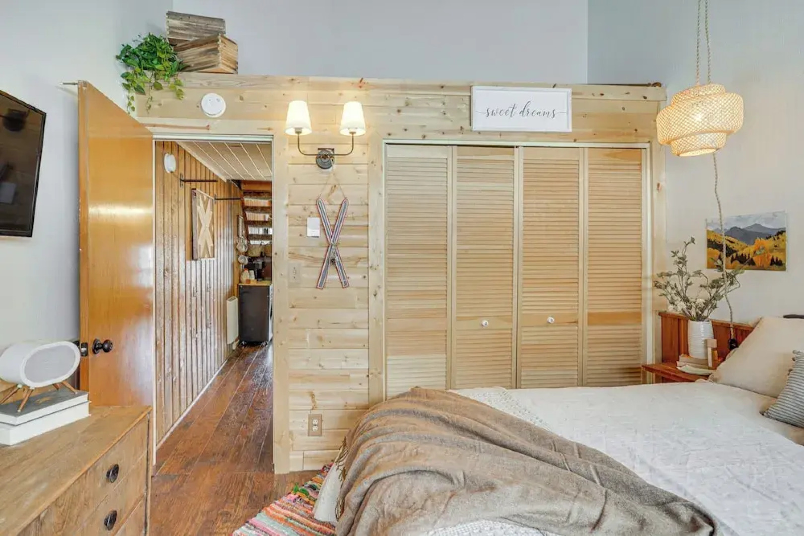 Brian Head Chalet w/ Mountain Views, Near Skiing!