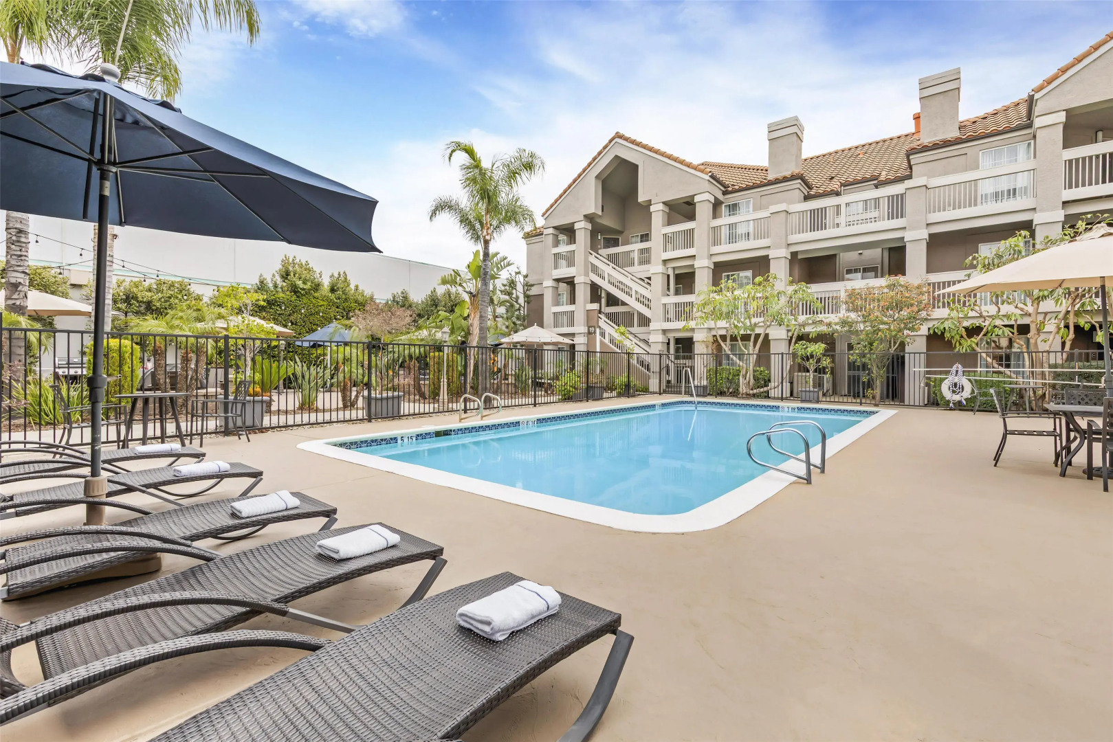 Sonesta ES Suites Chatsworth