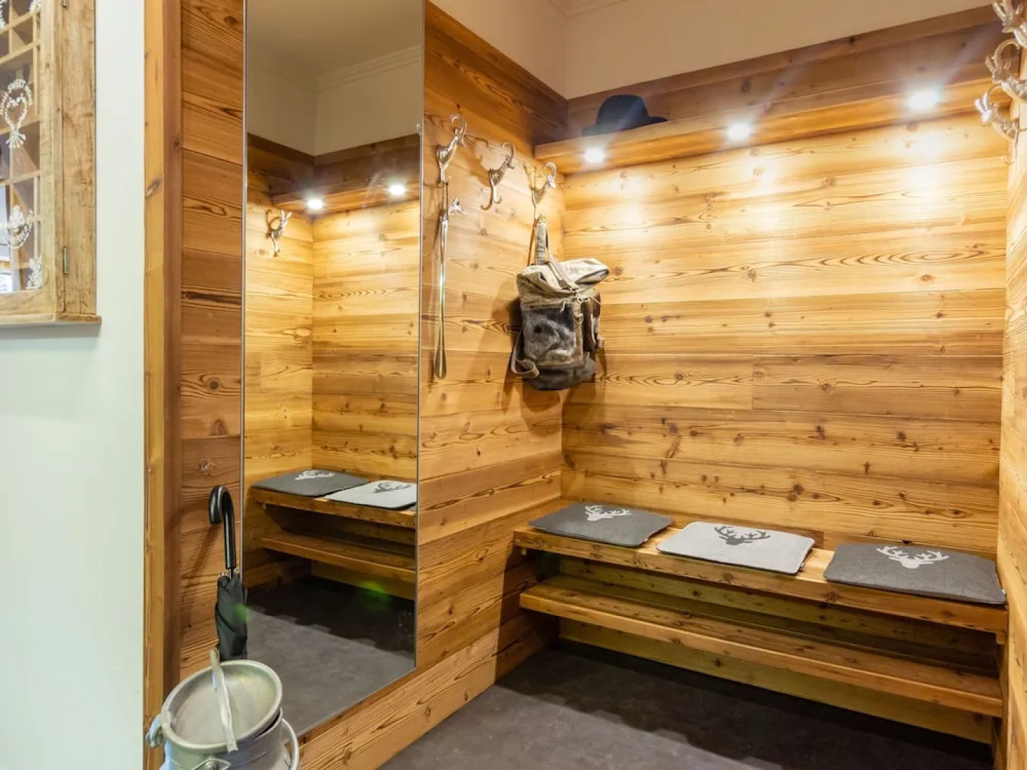 Spacious Apartment in Piesendorf near Ski Area