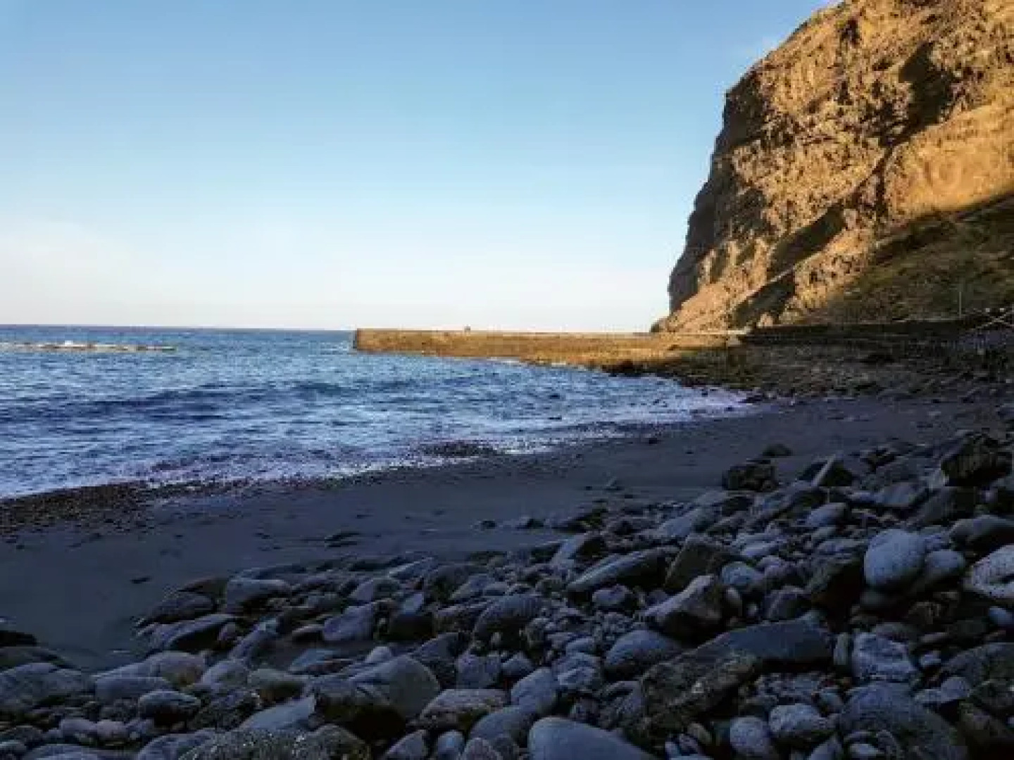 Apartamento Playa Alojera 1ª Linea