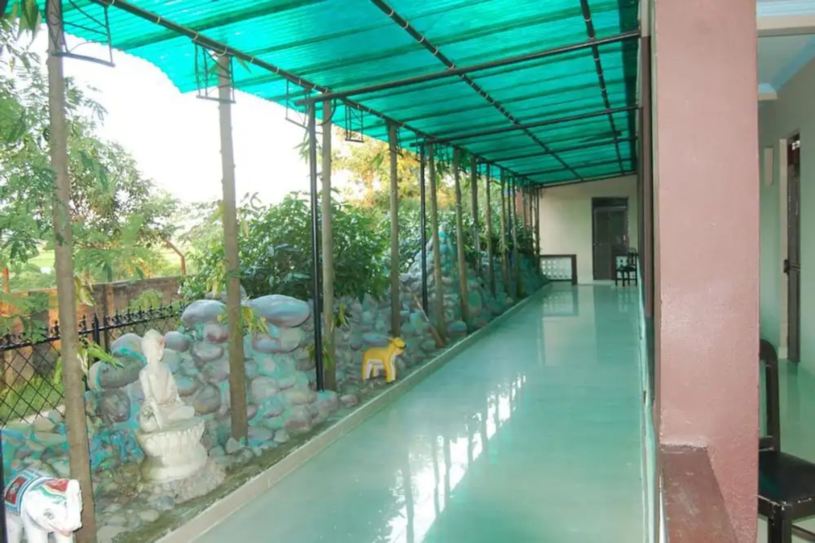 Siddhartha Guest house