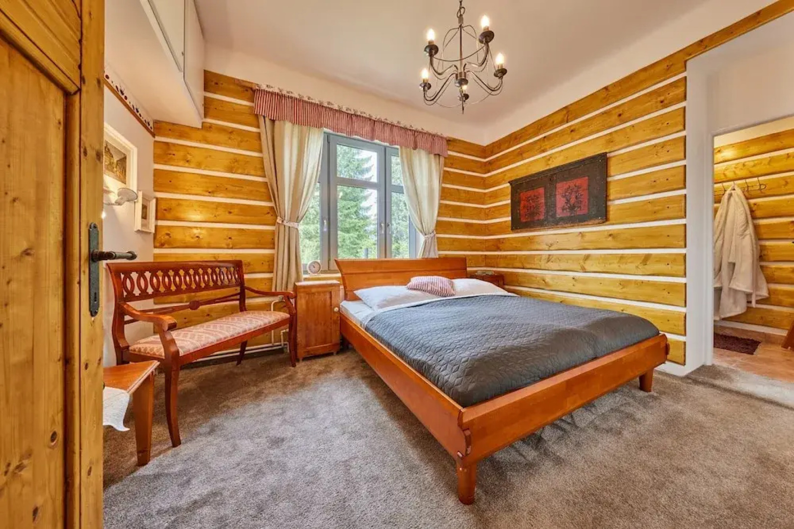 Villa in Jablonec With Sauna & Hot Tub