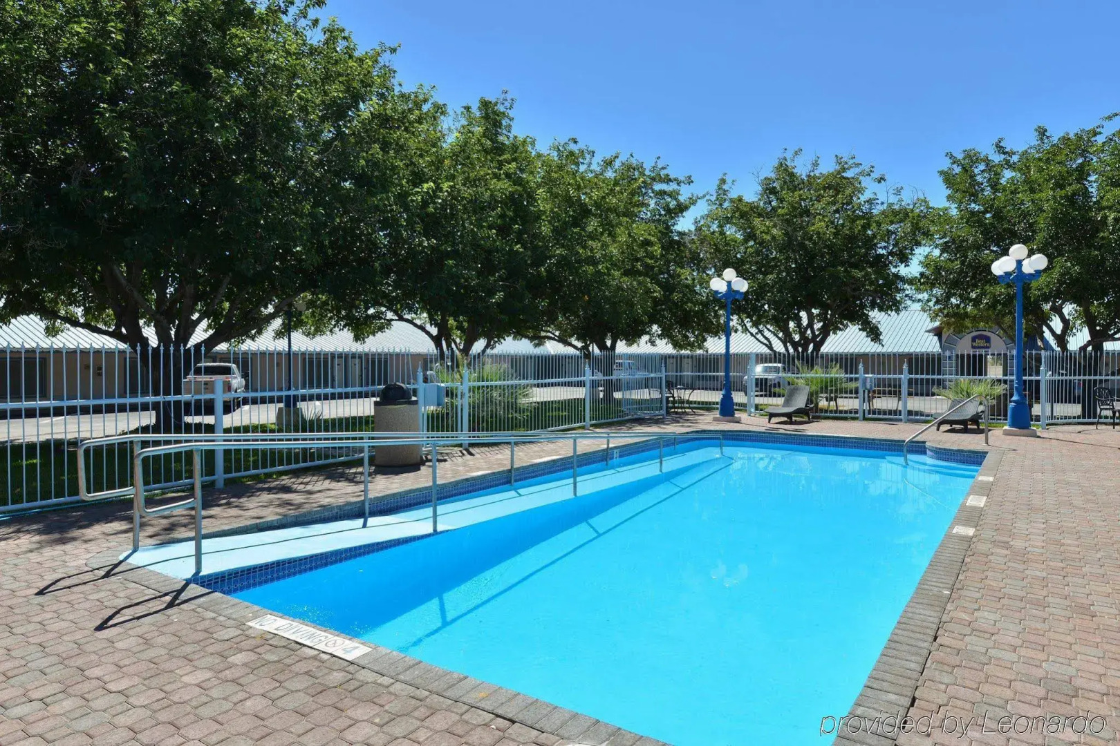 Best Western Swiss Clock Inn