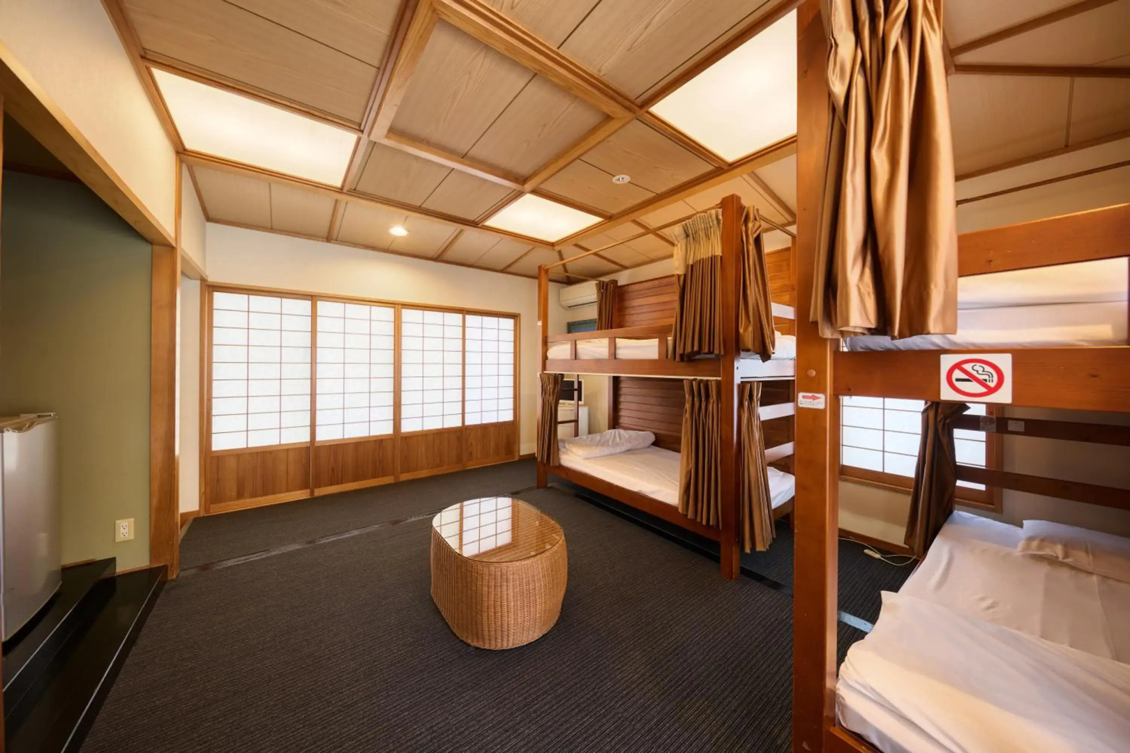 Okinawa Guest House Grand Naha