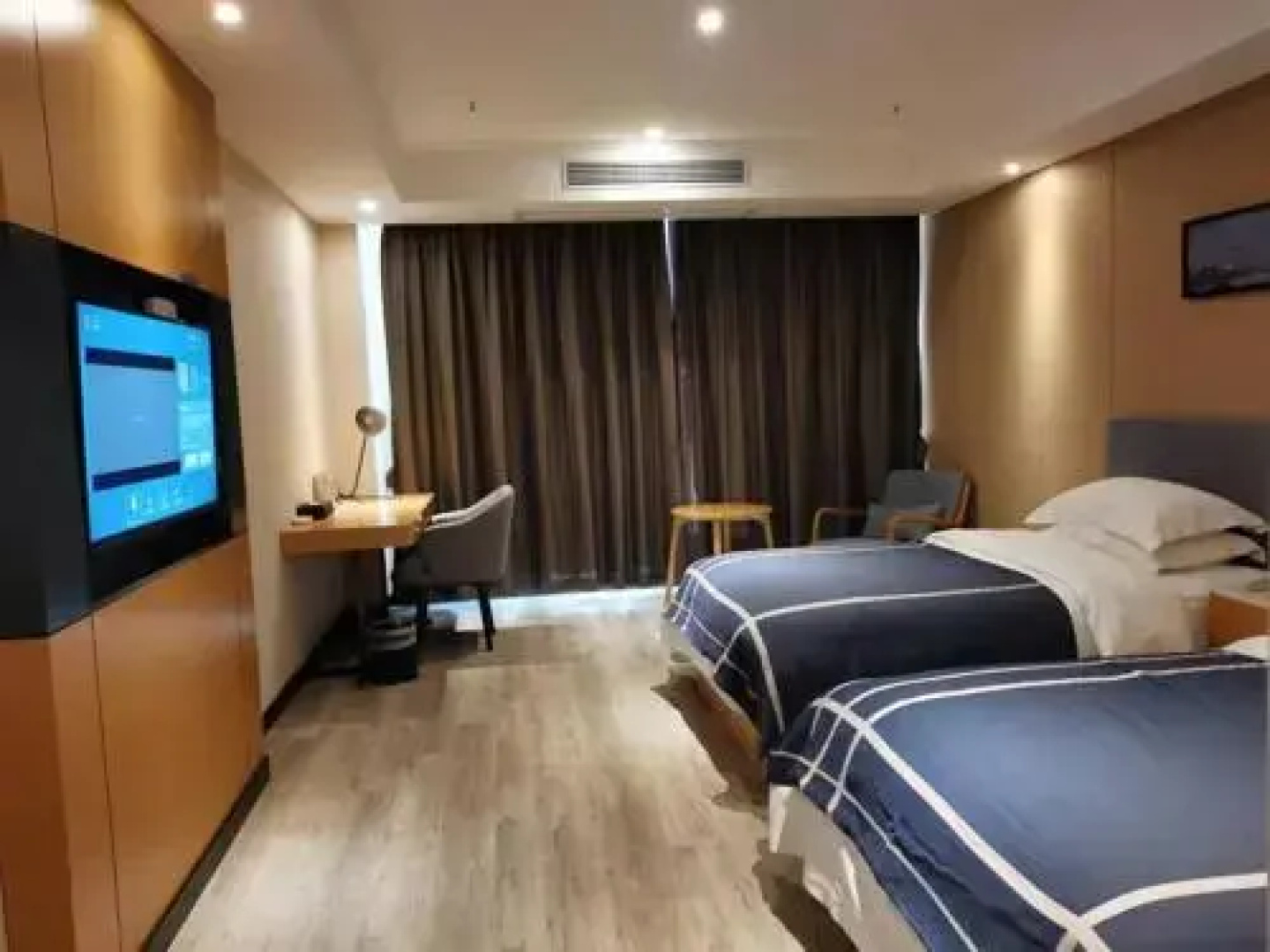 LANOU Hotel (Donghai Anfeng)