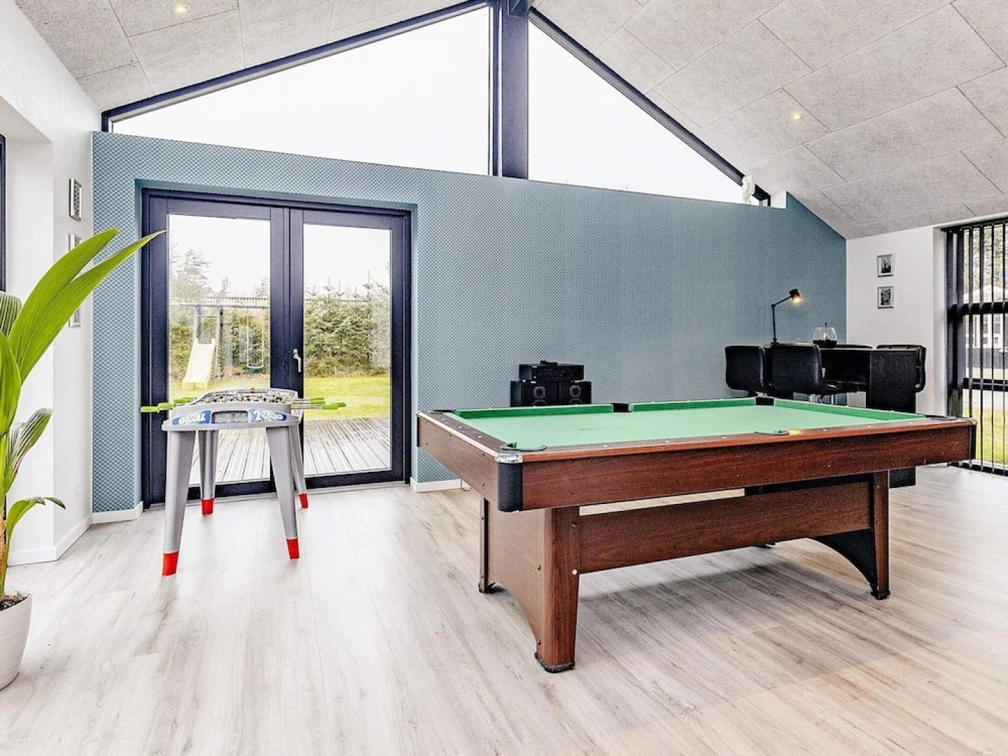 6 Person Holiday Home in Hals