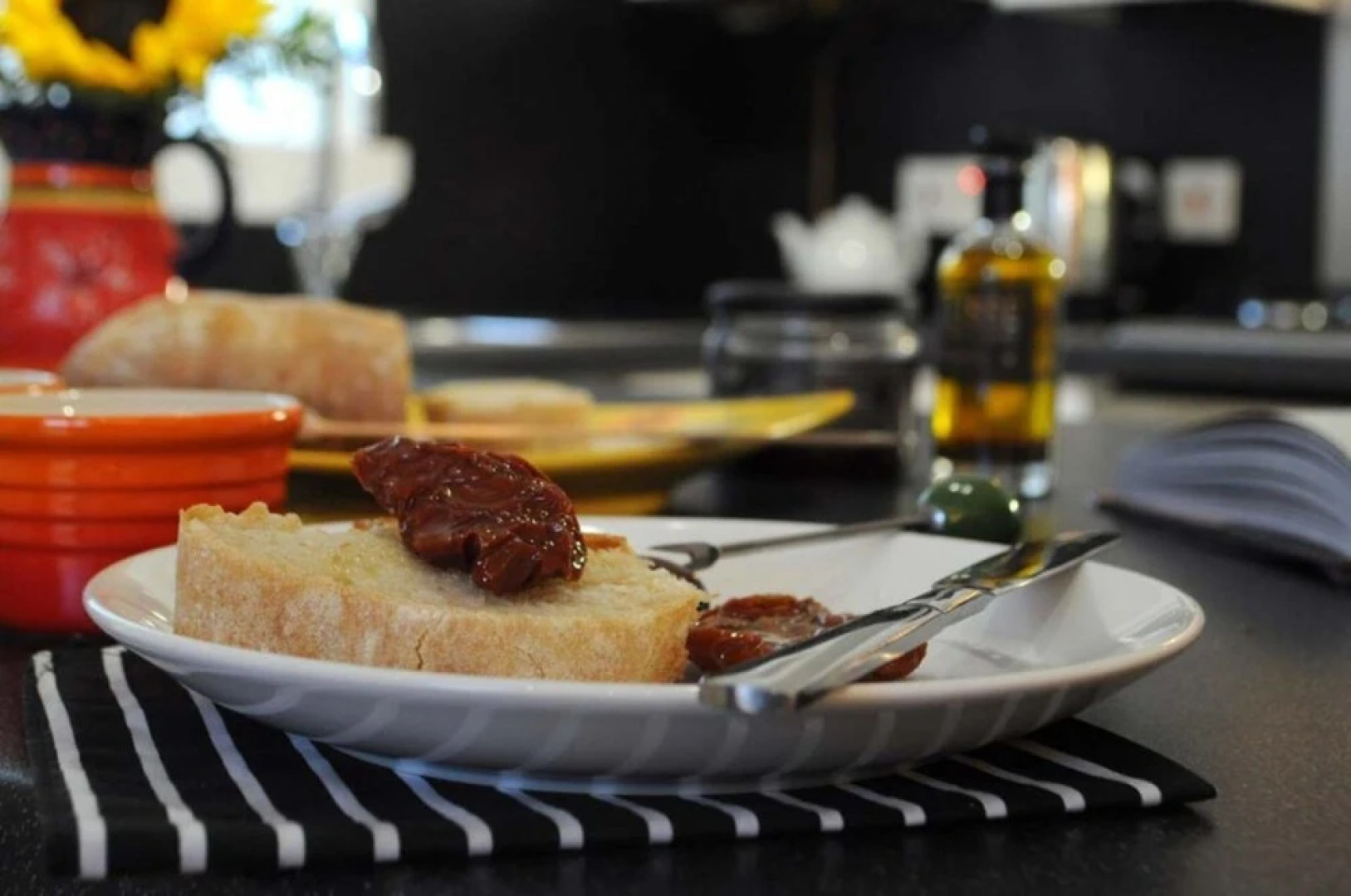 Lovely, Light and Airy 1-bed Flat in Stornoway