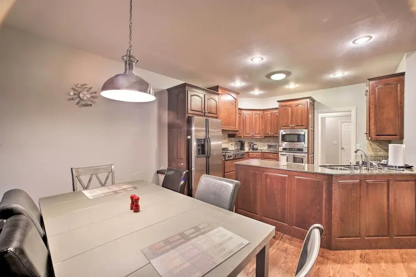 Bentonville Home w/ Pool Table, 2 Mi to Downtown!