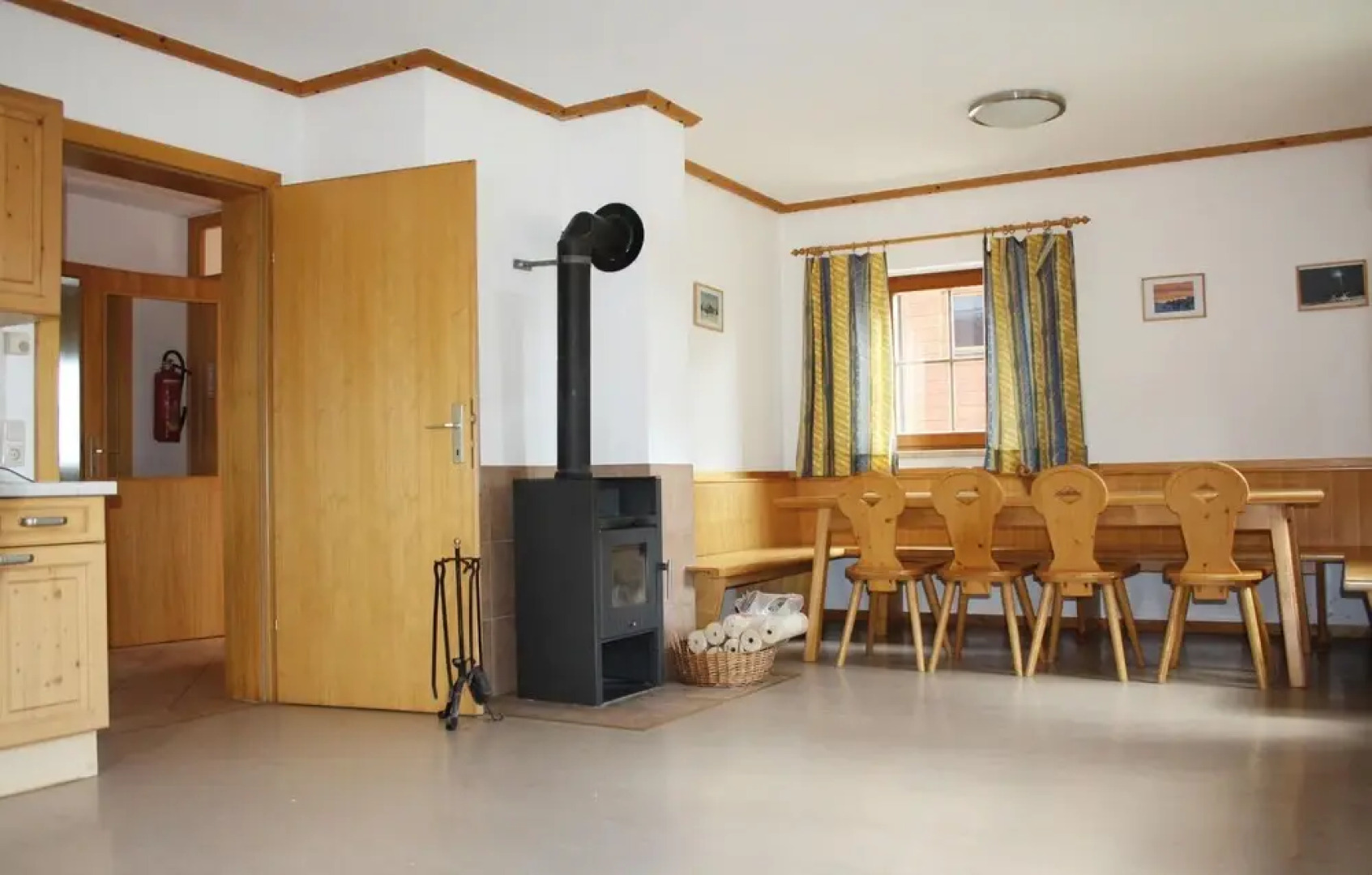 Beautiful Home in Ebensee With 4 Bedrooms, Sauna and Wifi