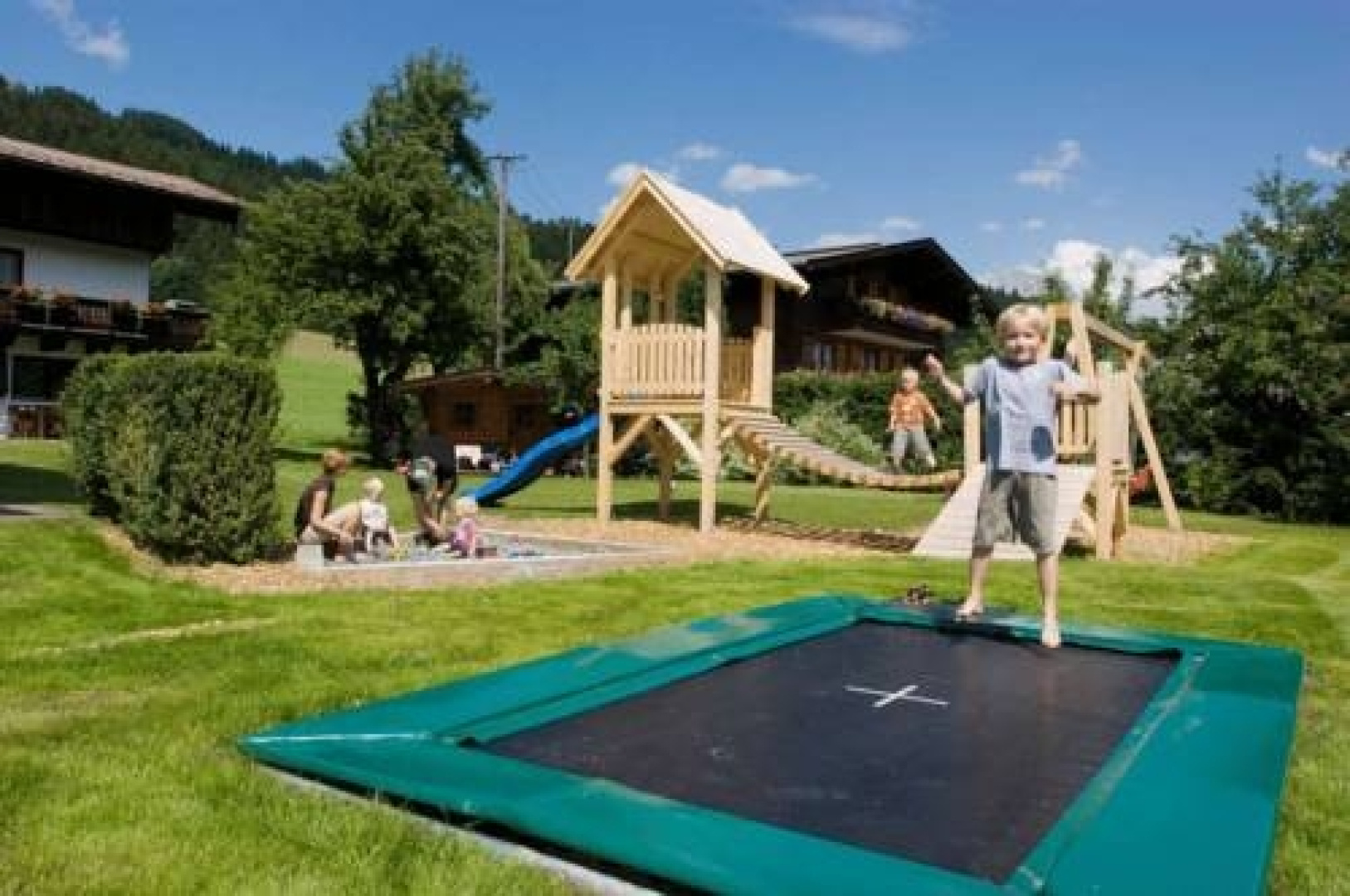 Tierwarthof