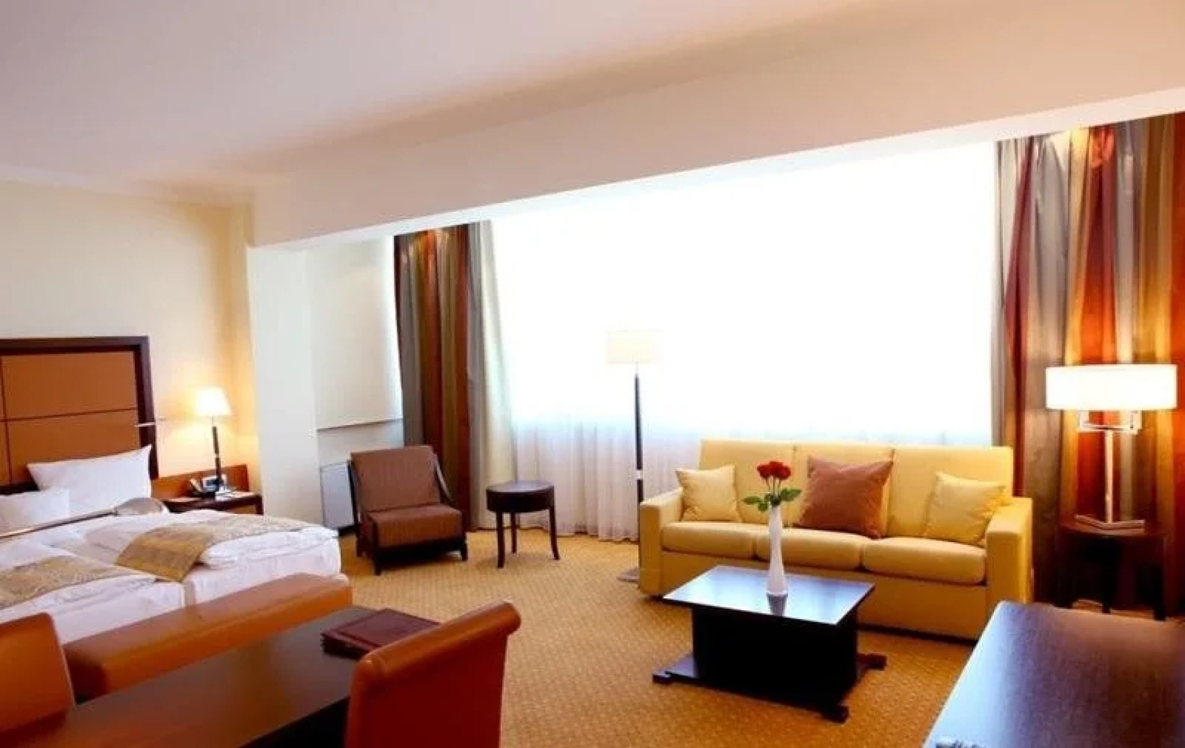 Aparthotel Premier