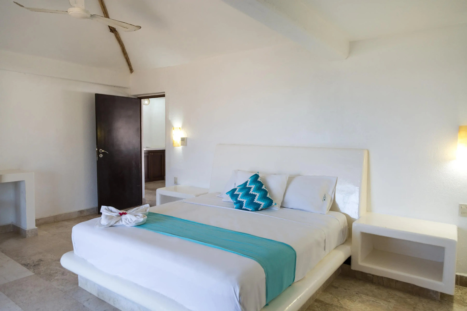 Villas Paraiso Resort