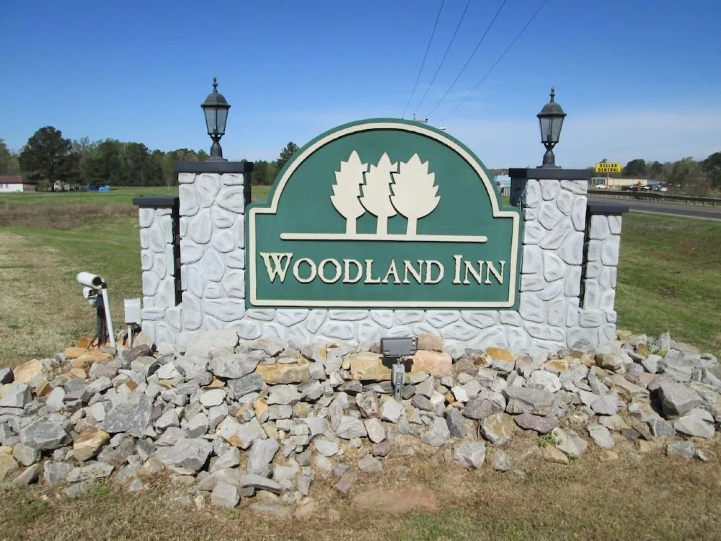 Woodland Inn