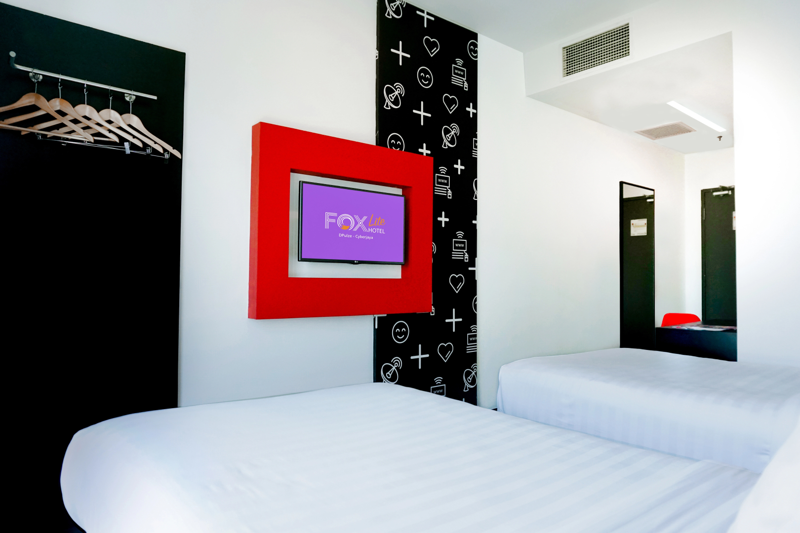 FOX Lite DPulze Cyberjaya