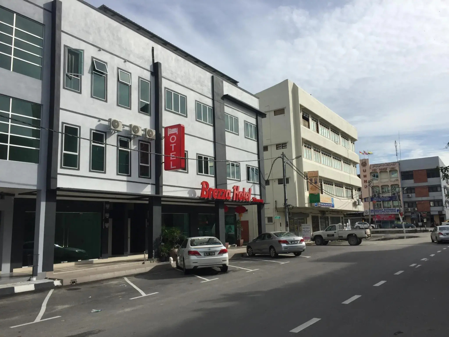 Brezza Hotel Sitiawan