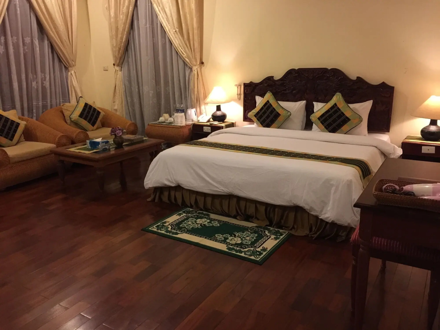 Champa Palace Hotel