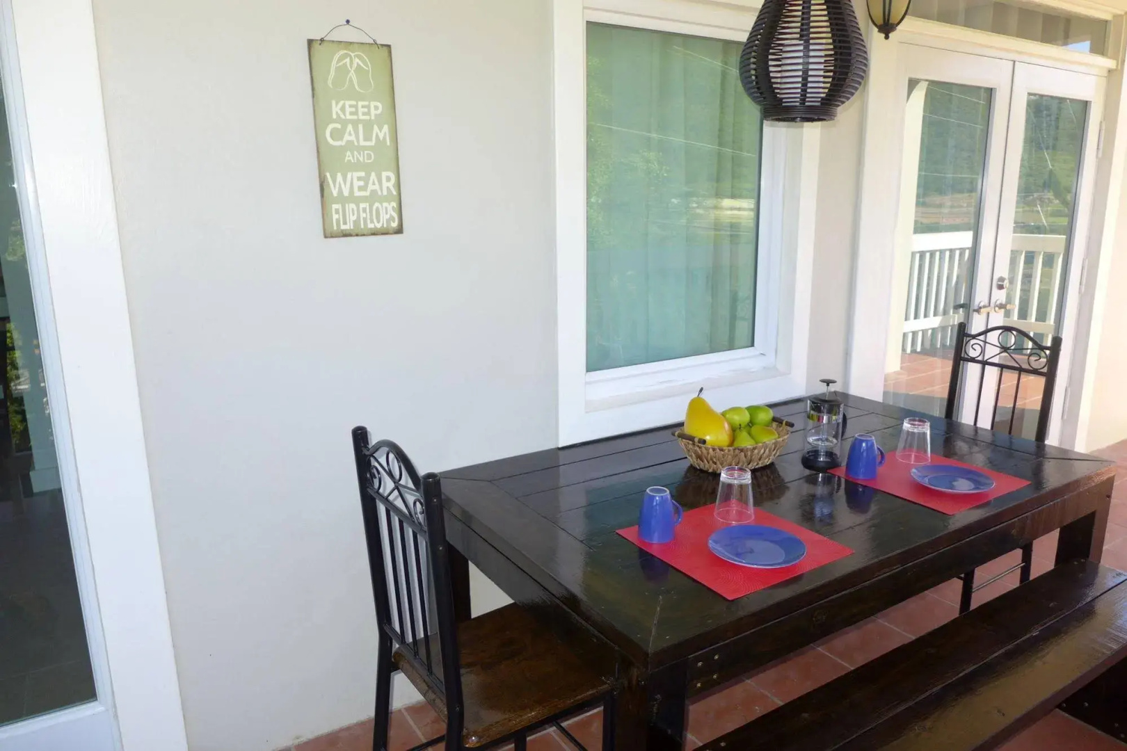 Two Sandals – A Boutique Hotel