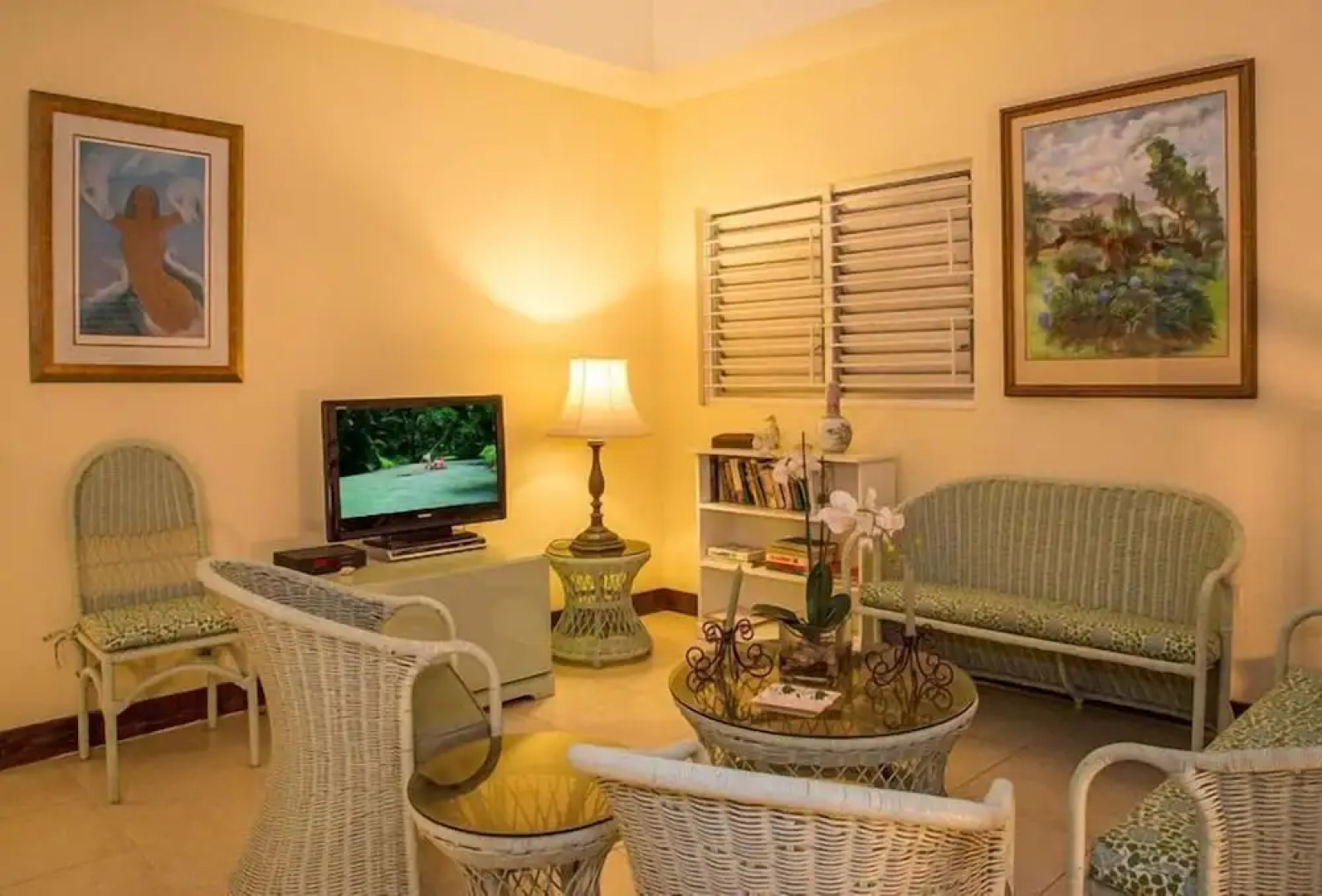 Coral Cove-Discovery Bay 5BR