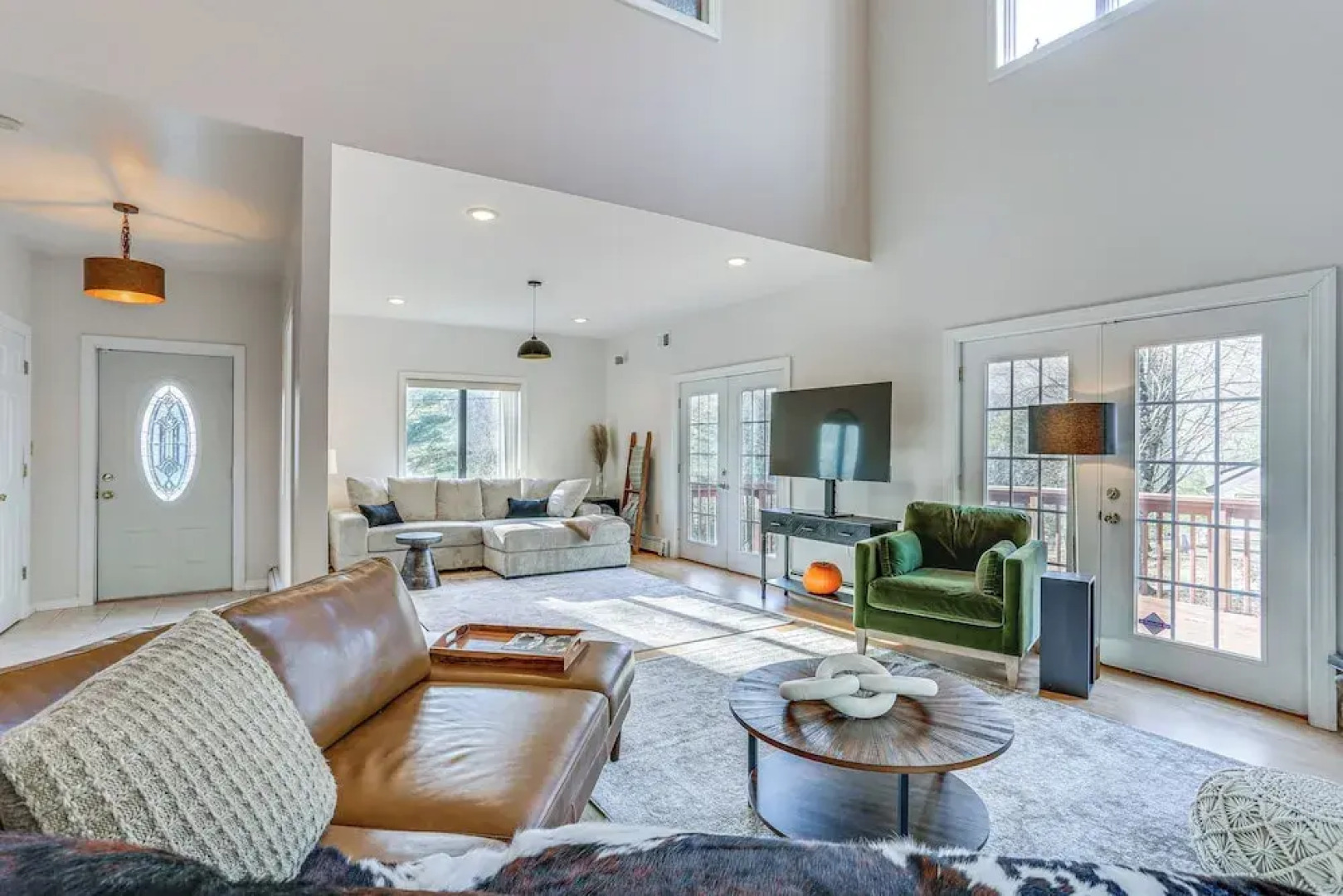 Secluded Kerhonkson Retreat With Deck + Views!