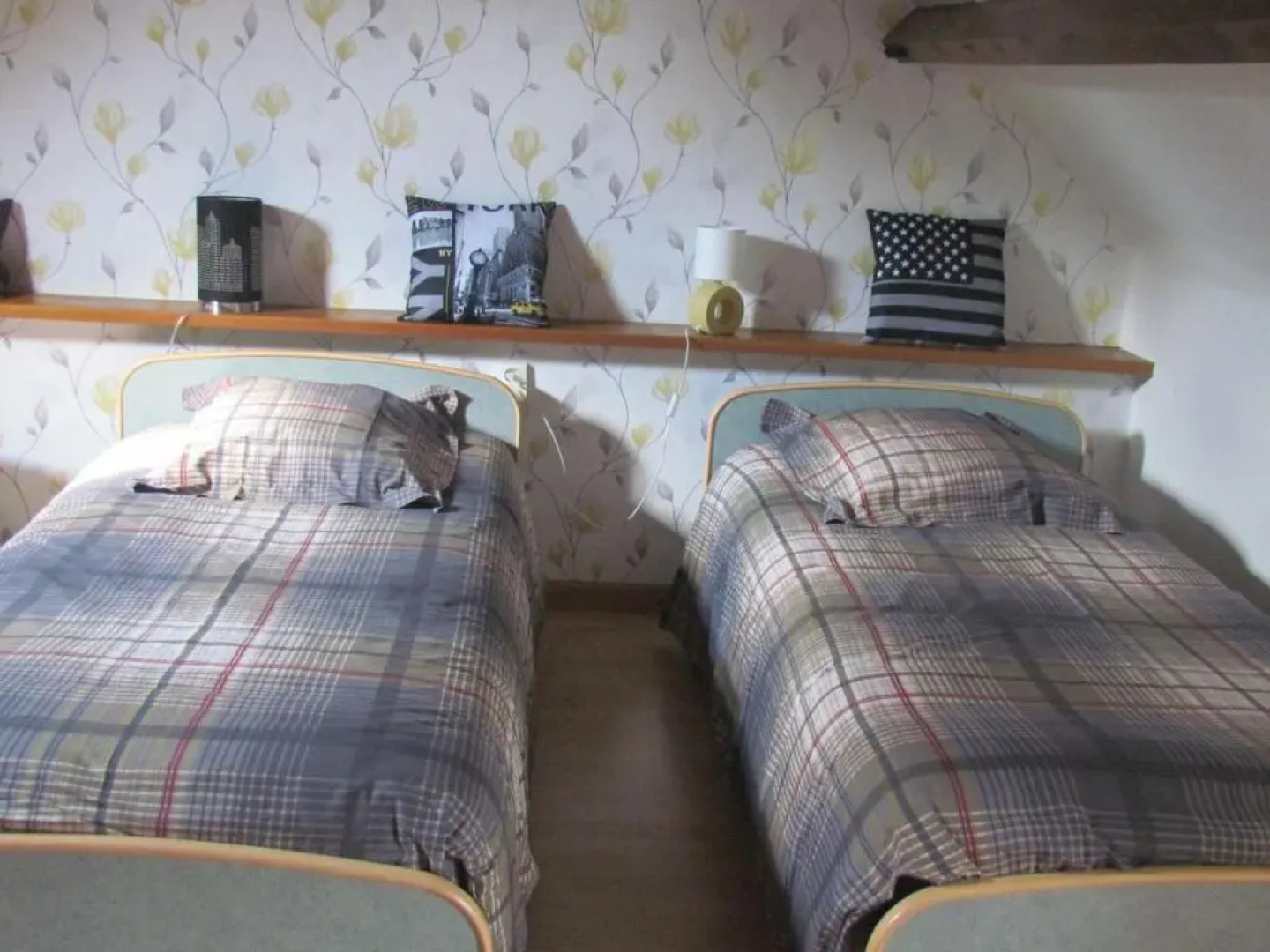 Gîte Hubersent, 4 pièces, 10 personnes - FR-1-376-94