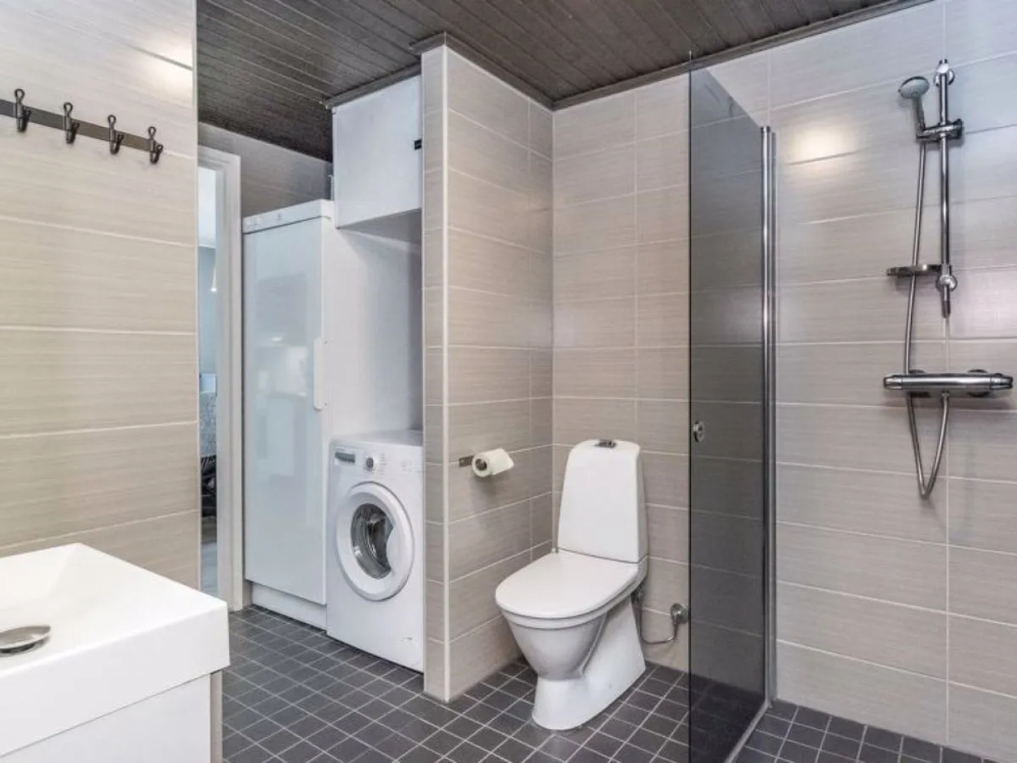 Skivillas paljakka 5. (3mh)