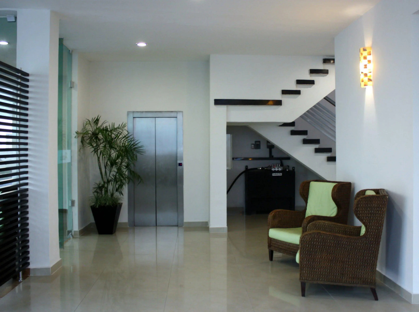 Hotel Embajadores