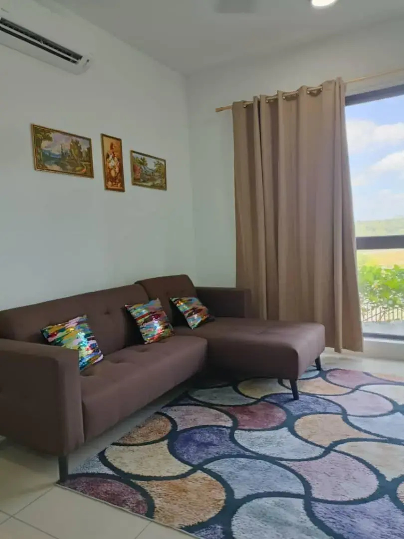 The clio 2 residences, beside conezion, beside ioi city mall, opposite serdang hospital, beside uniteen and UPM, Putrajaya