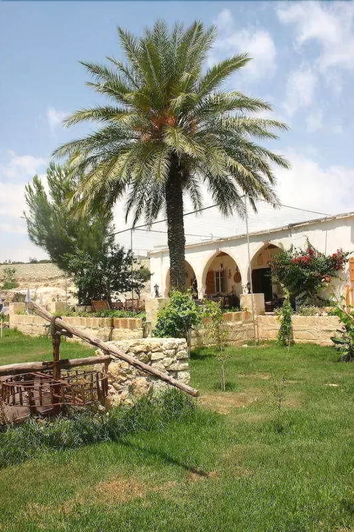 The Nitovikla Garden Hotel