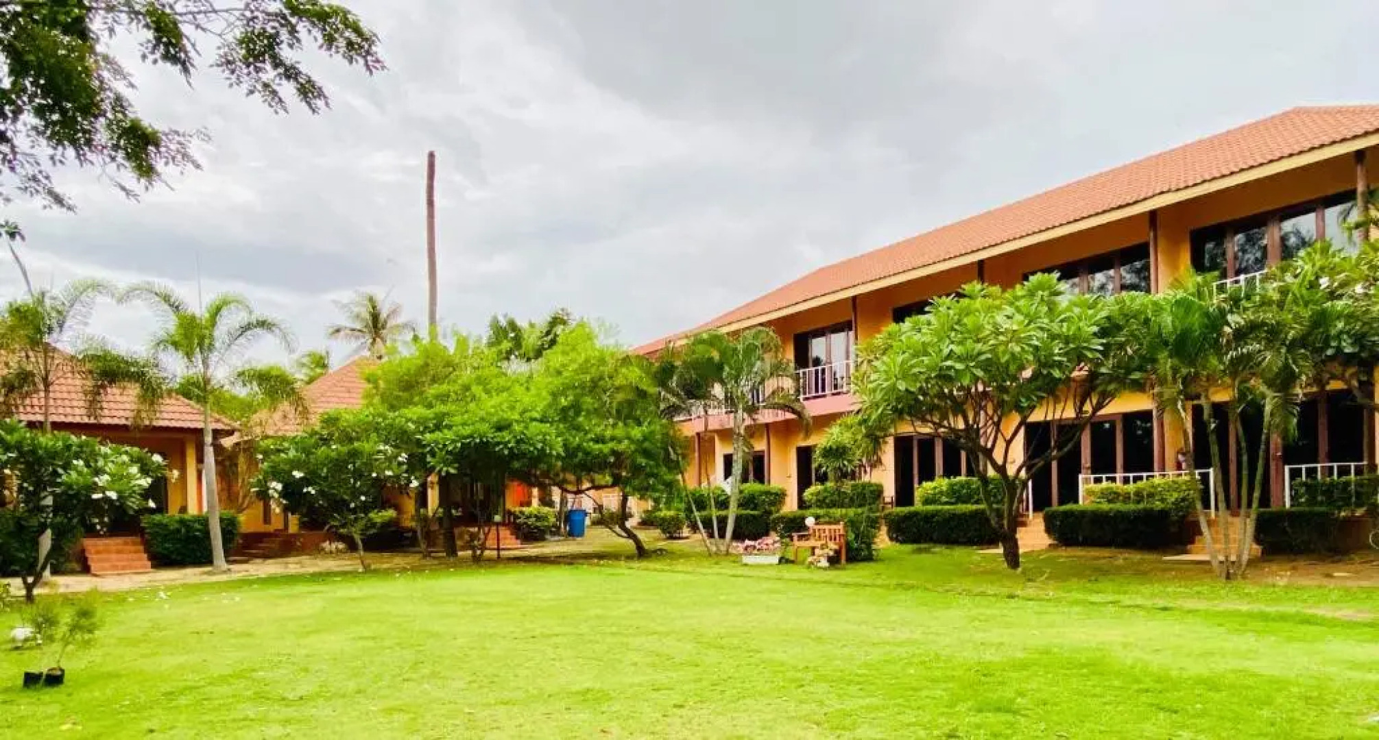 Pranmanee Beach Resort