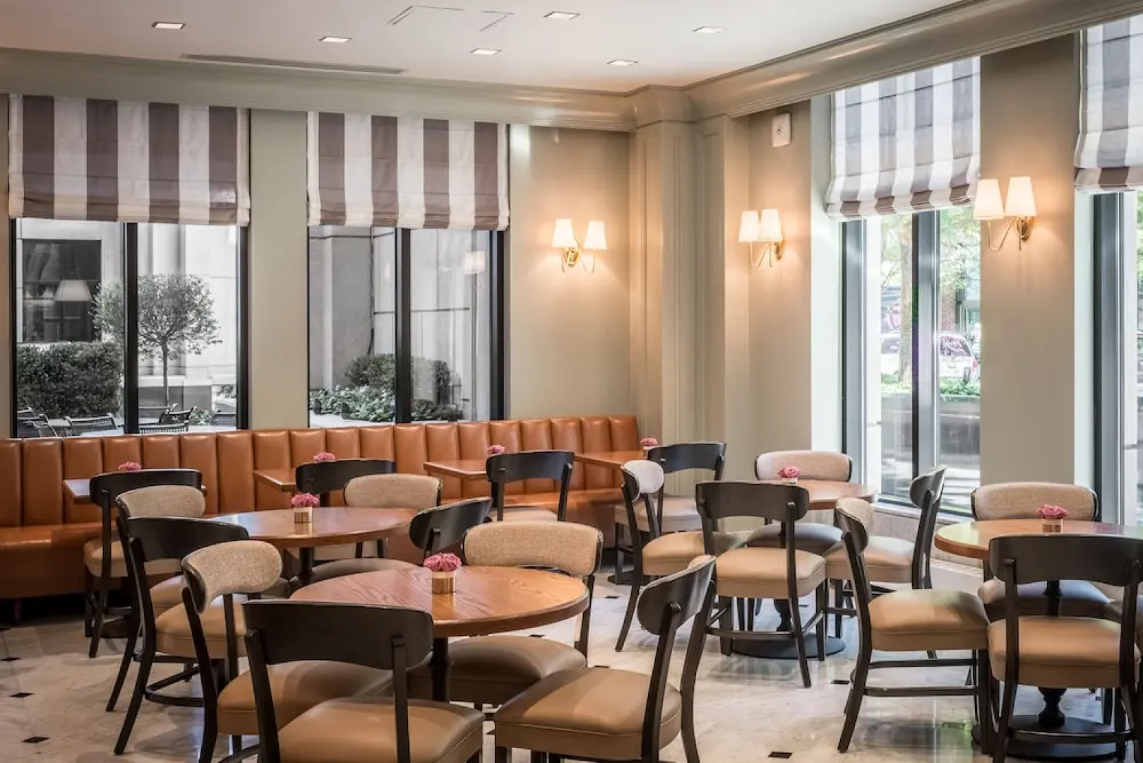 Waldorf Astoria Chicago