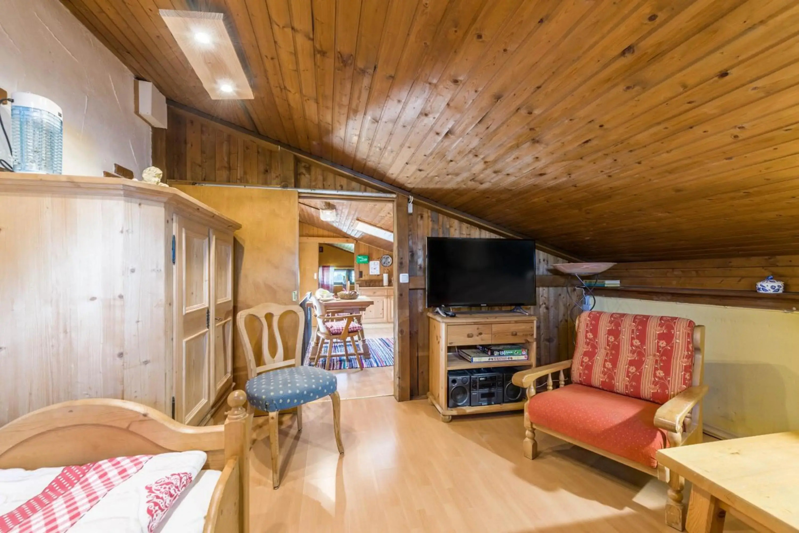 Direkt zwischen Chiemsee u Alpen Dg