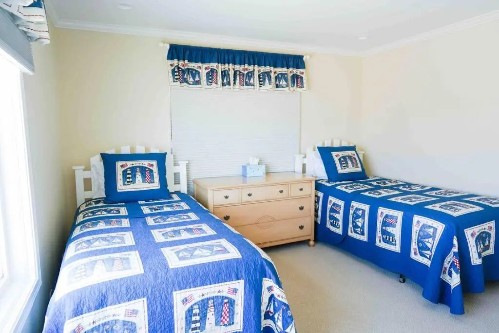 Stunning Hollywood Beach Ocean Front Home-0xnard