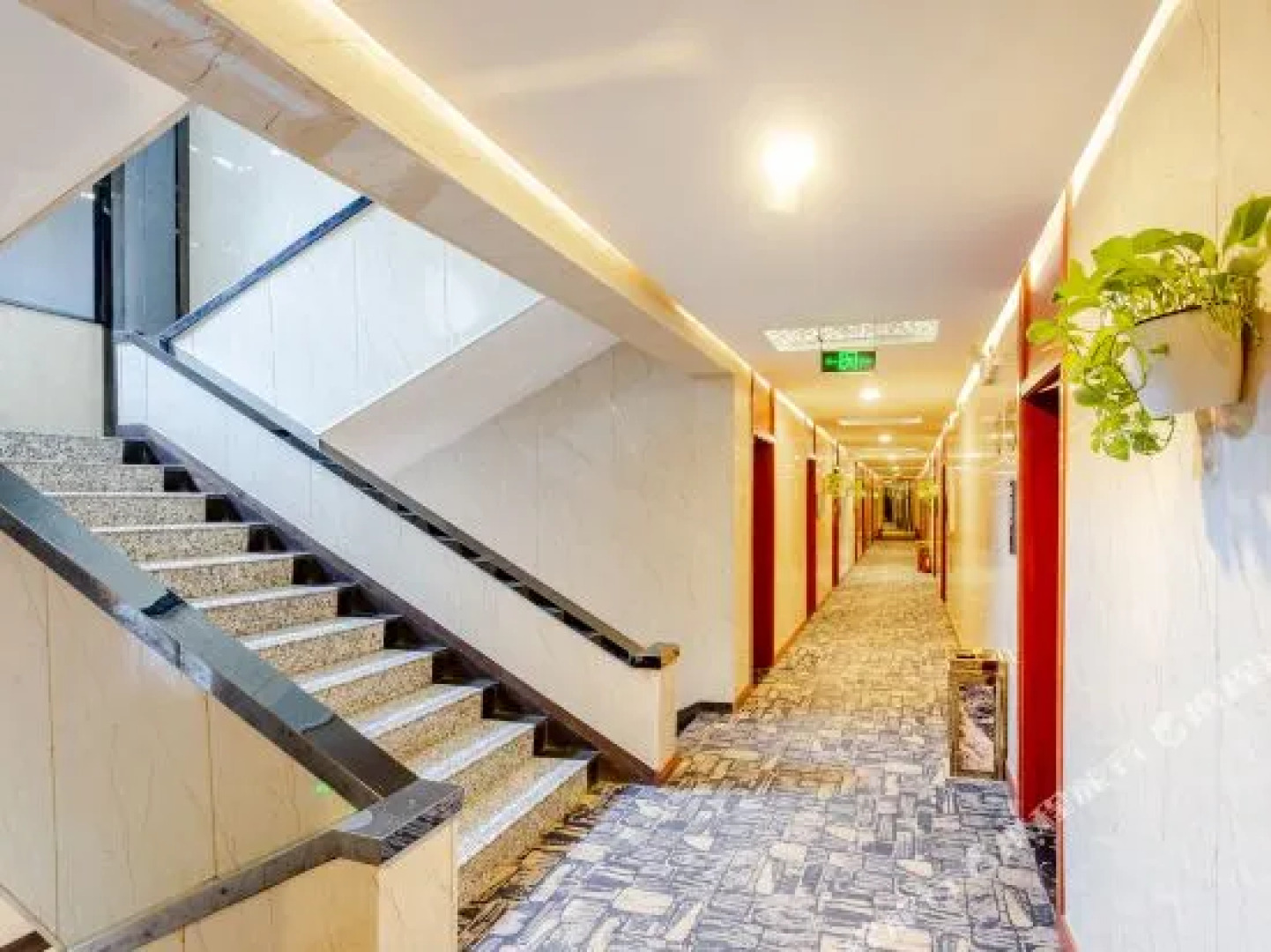 Lijing Business Hotel