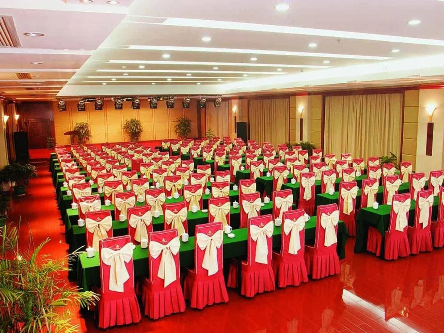 Jingzhou Mengda Hotel
