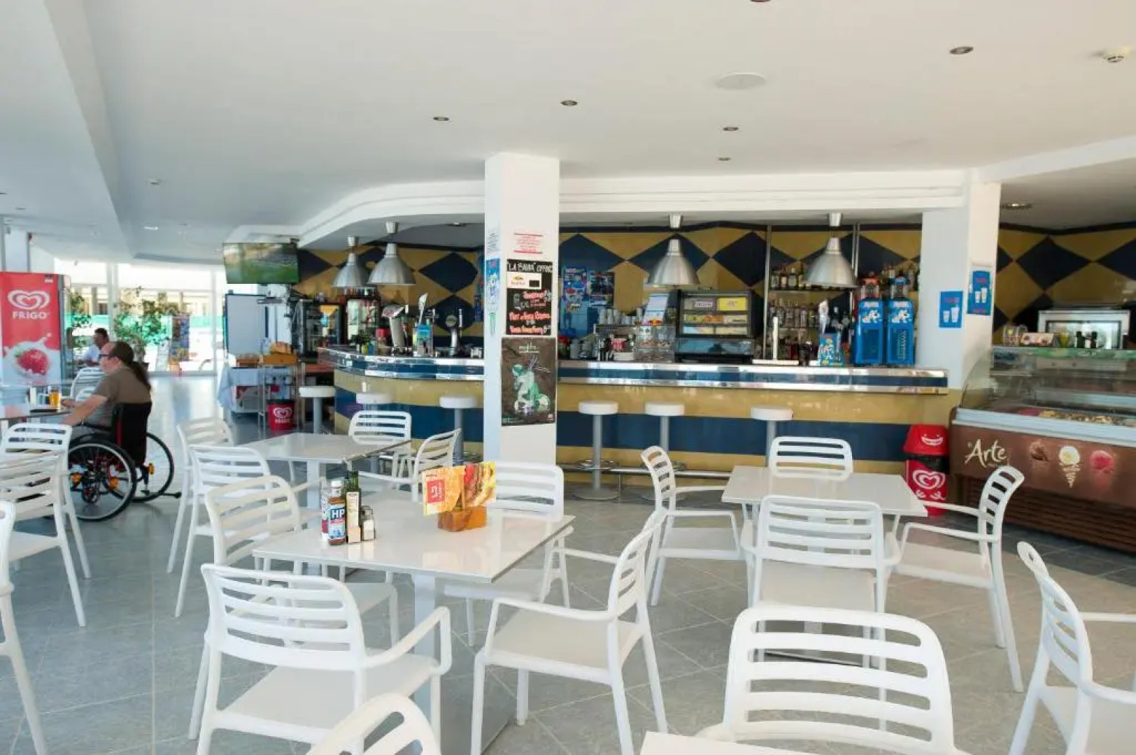 Playa Bella Beach Apartments