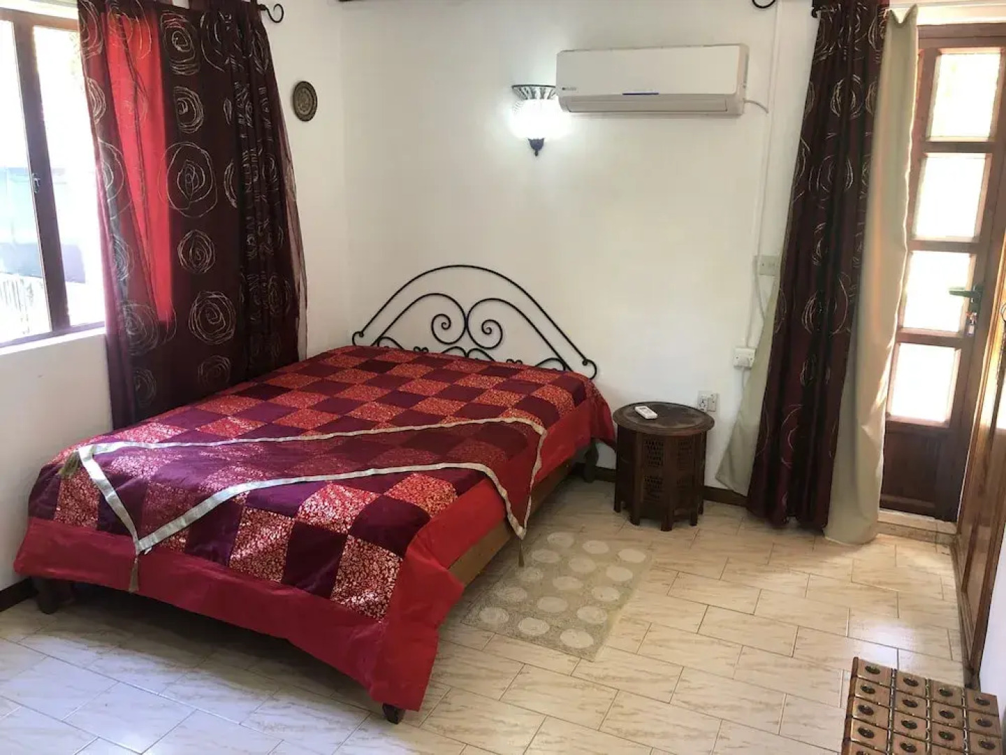 Villa with Heated Pool