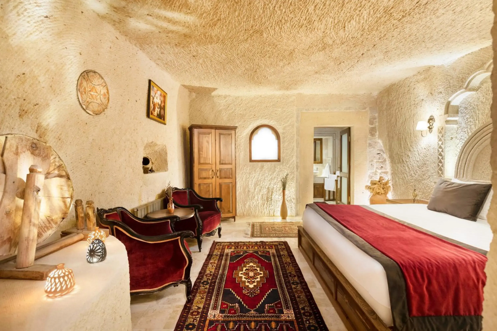 House 1938 Special Cave Hotel