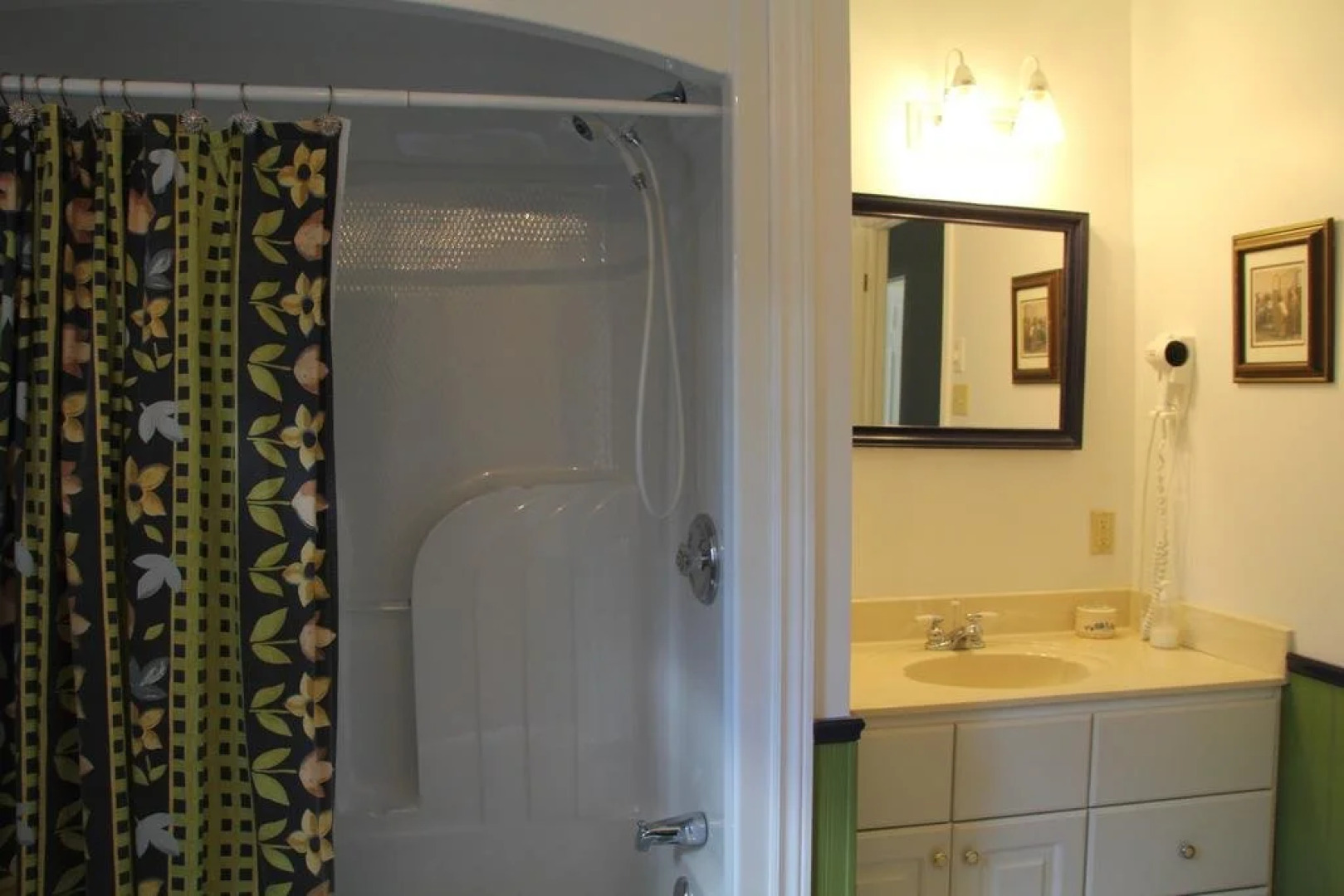 Tulips and Thistle B&B