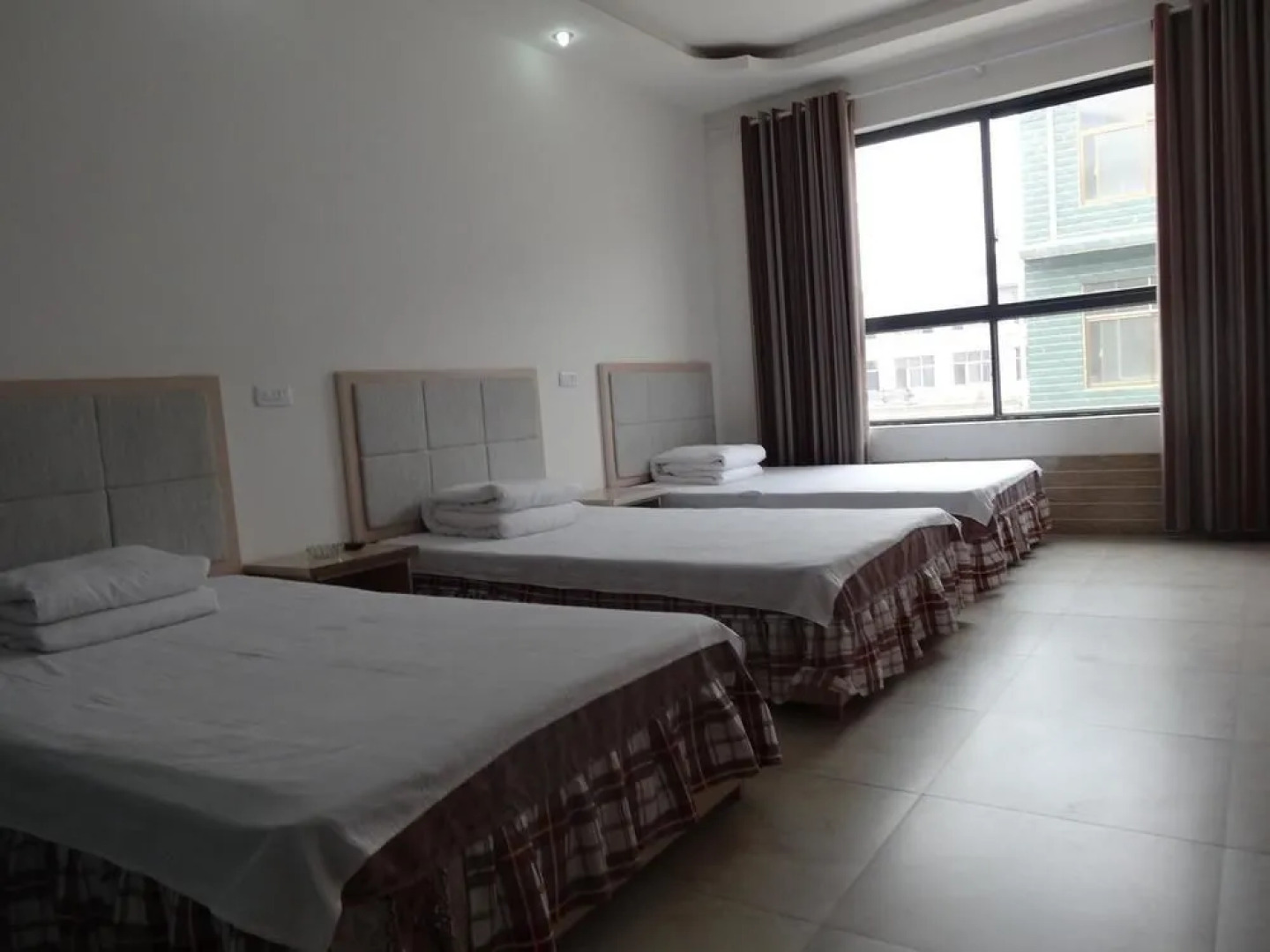 Huajia Yiyuan Hotel - Jiaozuo