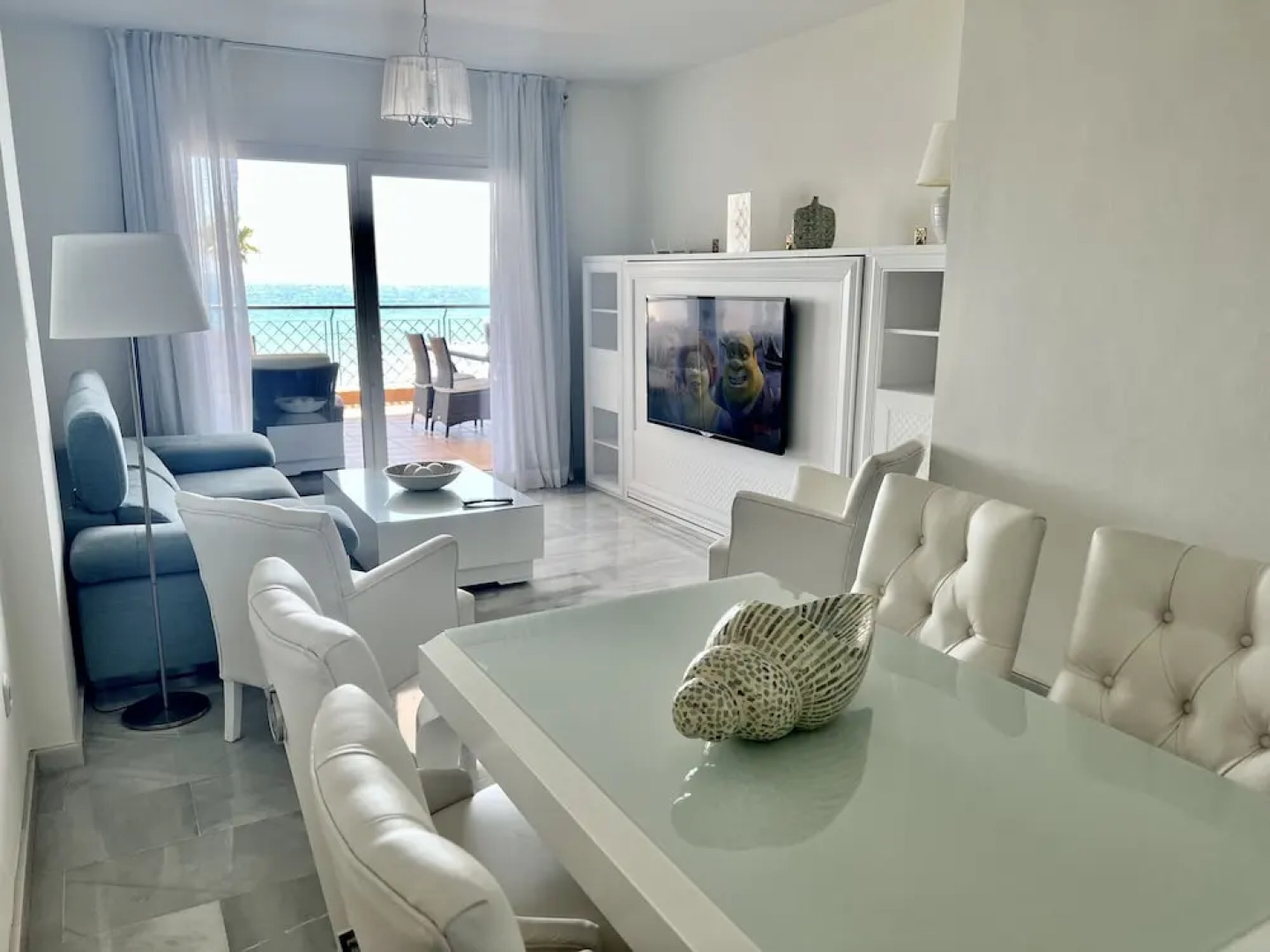 MI CAPRICHO C16 Luxury apartment on the beachfront