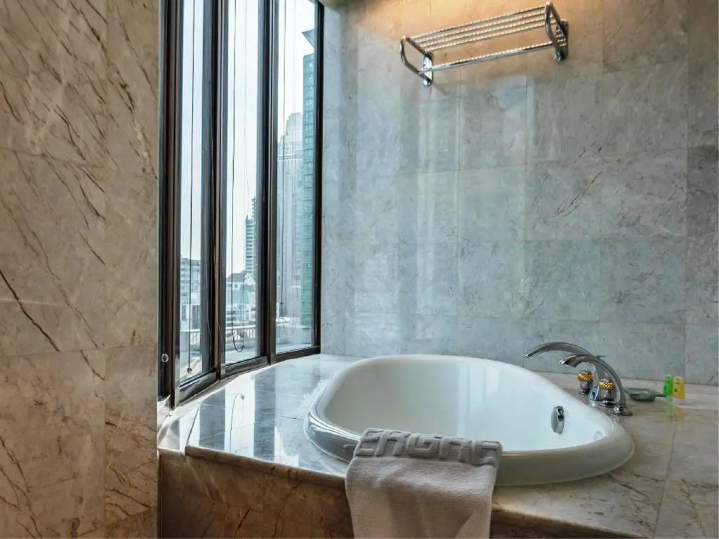 Evergreen Laurel Hotel Bangkok