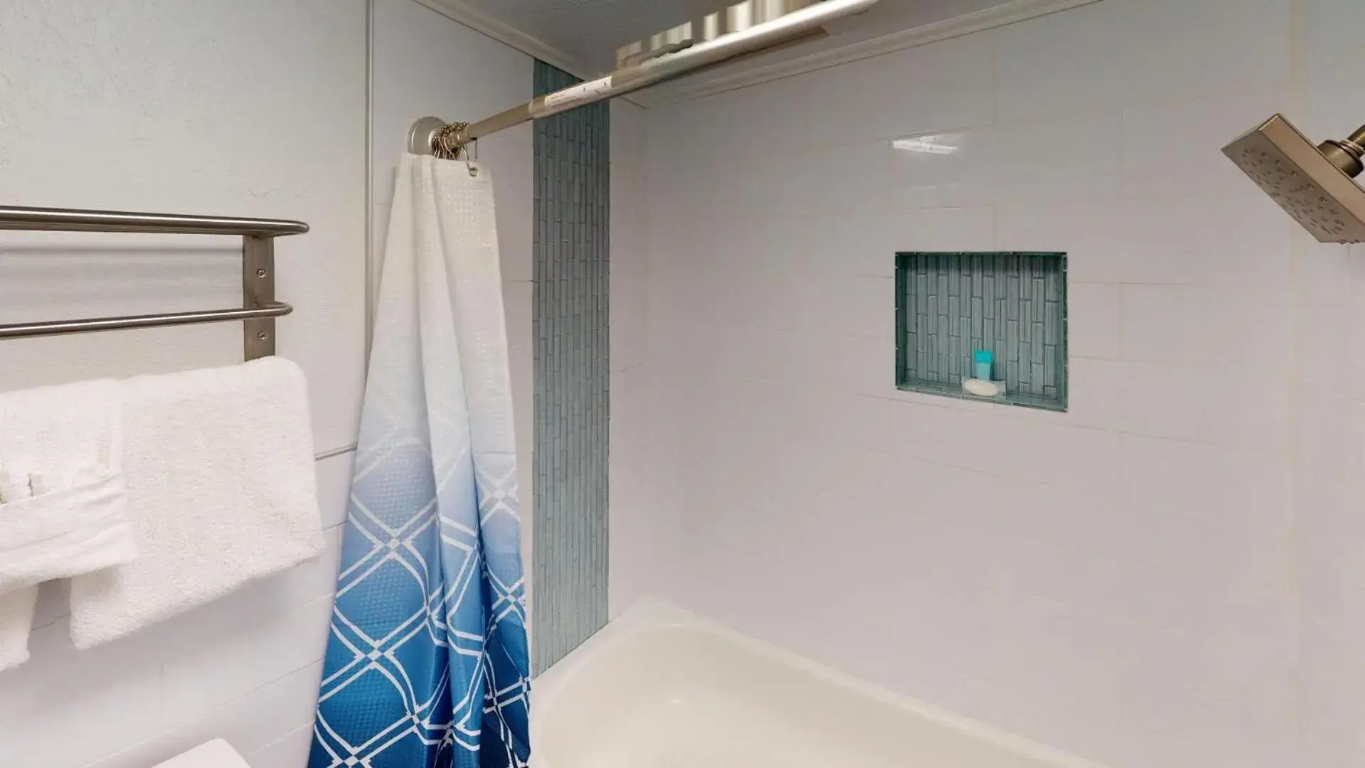 Island Inn Beach Resort