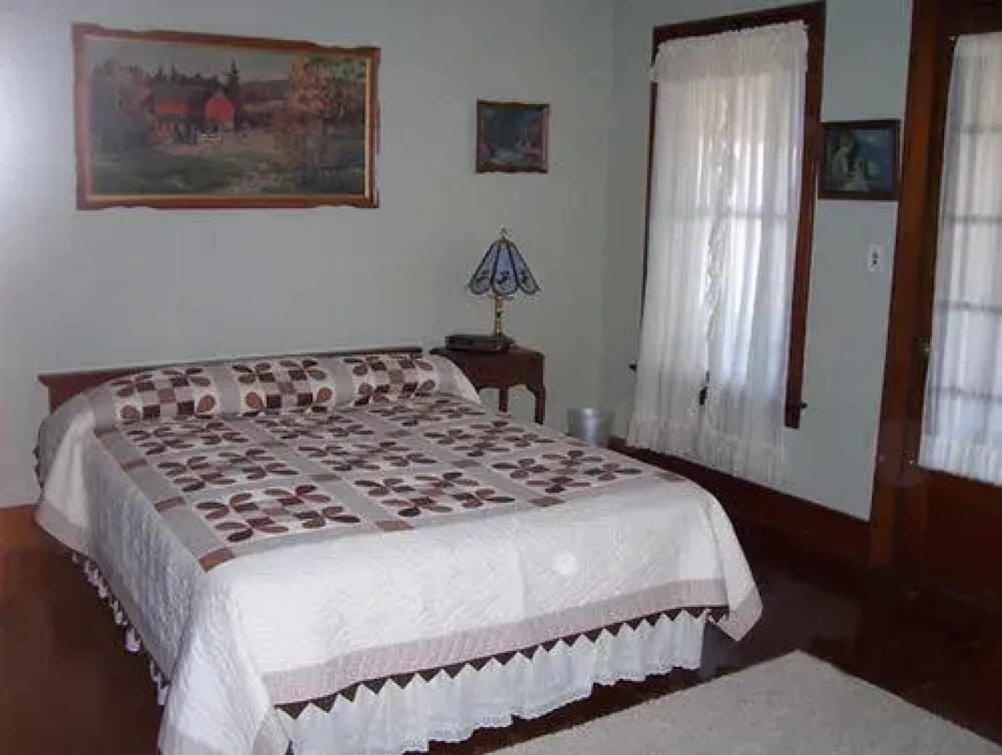 So Dear to My Heart Bed and Breakfast