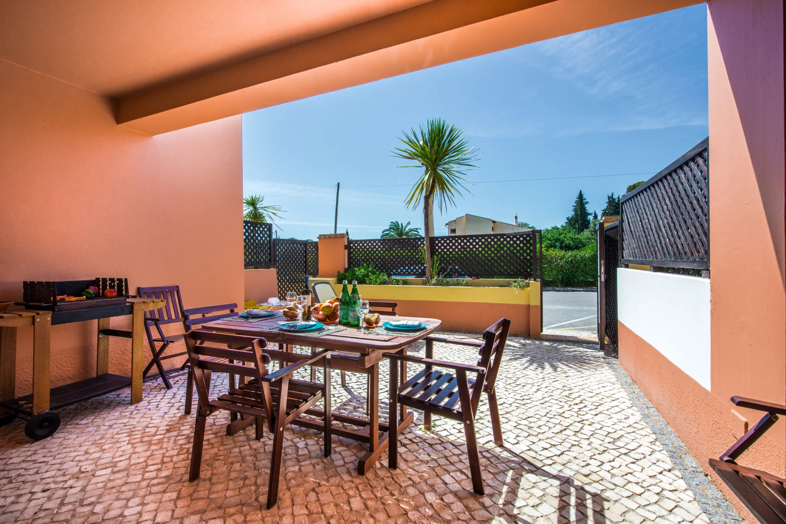 Jardim Da Meia Praia Hotel